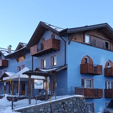 Hotel Cielo Blu Пассо-дель-Тонале Екстер'єр фото