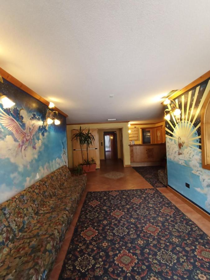 Hotel Cielo Blu Пассо-дель-Тонале Екстер'єр фото