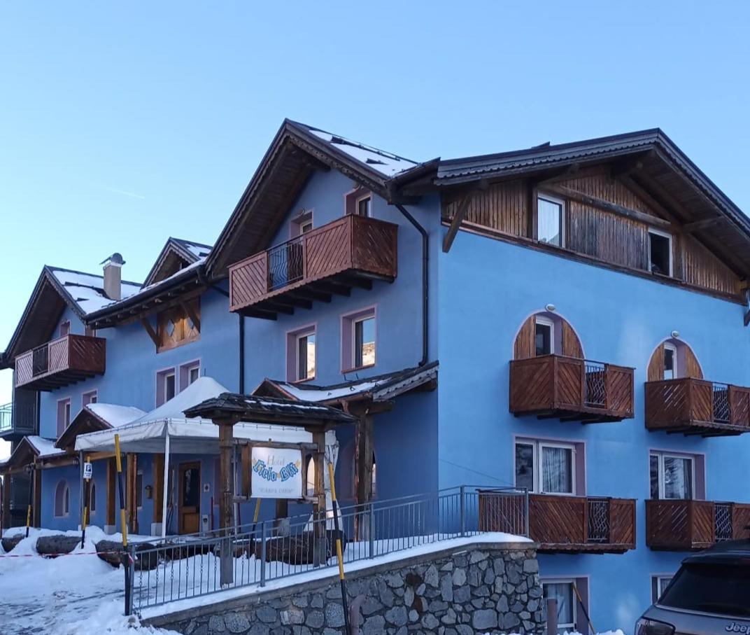 Hotel Cielo Blu Пассо-дель-Тонале Екстер'єр фото